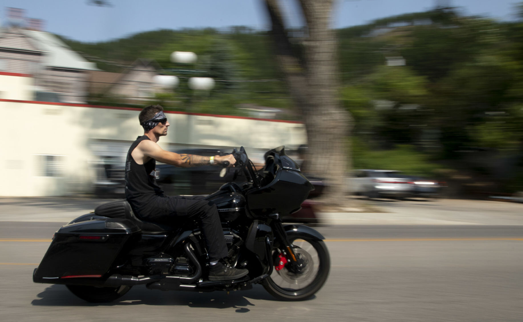 Pan blur 1